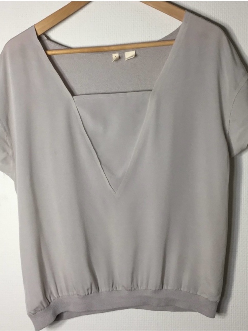 Anthropologie Moth Gray Short Sleeve Top L